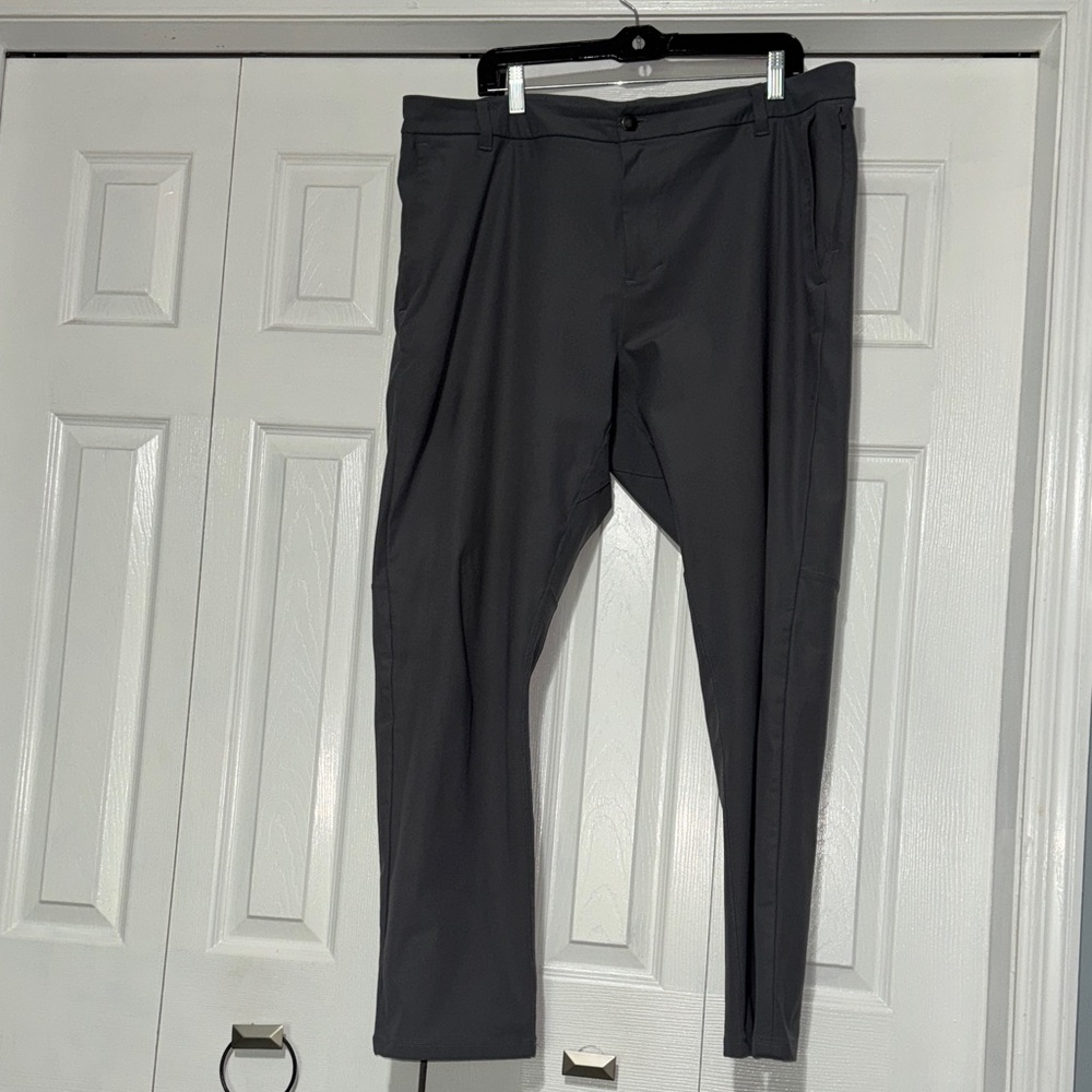 Men’s Lululemon grey pants 38 32